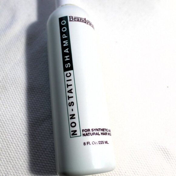 GABOR "Aspire" Petite Wig + Accessories, Sugared Pecan Color - Picture 8 of 12